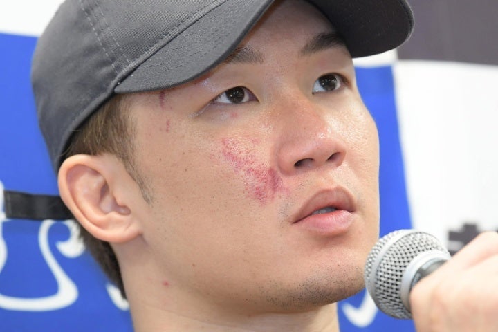 ケラモフに敗れた朝倉は翌日に更新したユーチューブでリベンジを誓った。写真：鈴木颯太朗