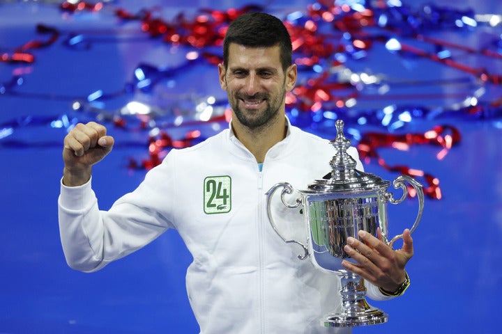 メドベージェフにストレートで勝利を収めたジョコビッチは、５年ぶり４度目の優勝を飾った。（C）Getty Images