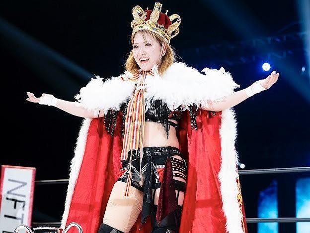 スターダム5★STAR GPで王座に就いたすず。舞華とのニューリーダー対決を制した。写真：STARDOM