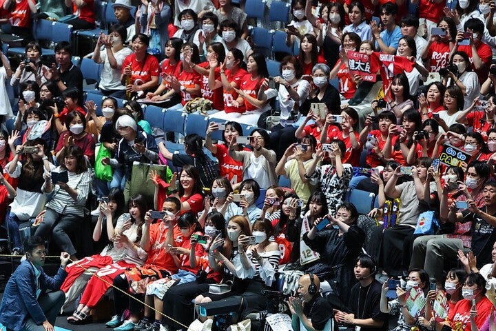 国立代々木競技場 第一体育館で行なわれているワールドカップバレーの様子。写真：梅月智史（THE DIGEST写真部）