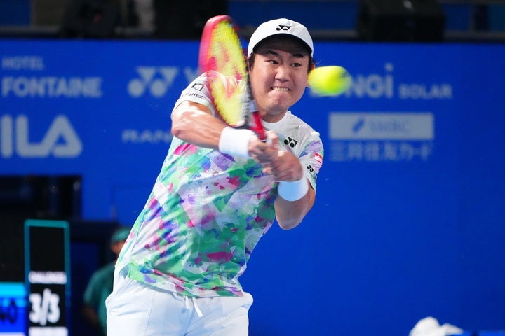 大激戦を演じた西岡良仁だが、ジャパンオープン初戦突破はならず。予選勝者のギロンに敗れた。写真：田中研治（THE DIDEST写真部）