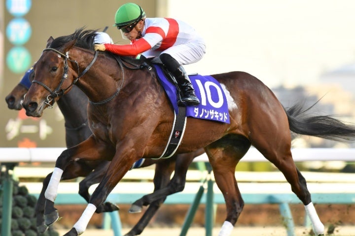 約３年も勝ち星から遠ざかっているダノンザキッド。かつての２歳王者が得意のマイル戦で頂点を狙う。写真：産経新聞社