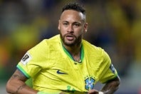 ２部に降格した古巣のサントスにメッセージを送ったネイマール。(C)Getty Images