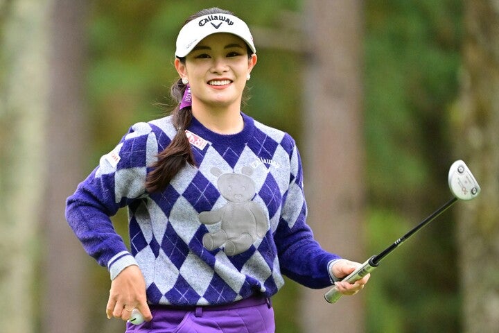 まるで女子高生のようなゴルフウェア姿をSNSで披露した河本。(C)Getty Images