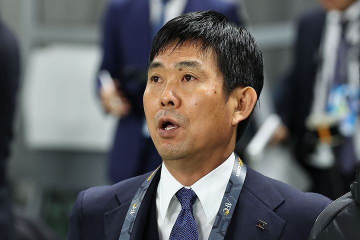 日本代表を率いる森保監督。アジアカップではいかなる戦いを見せてくれるだろうか。写真：梅月智史（THE DIGEST写真部）