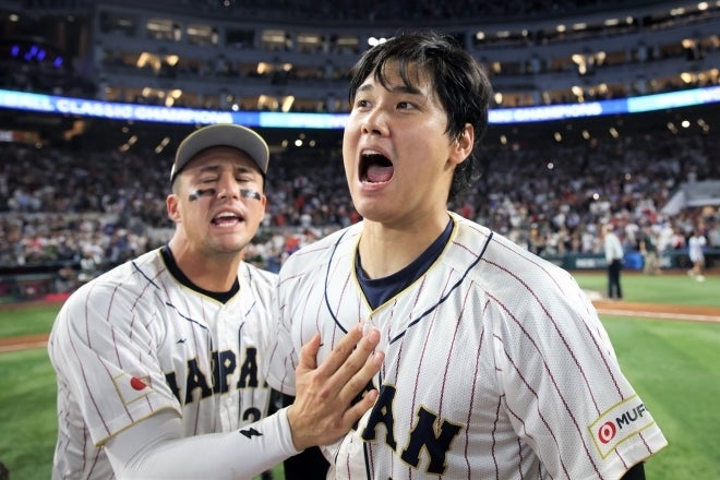 WBCでMVP、ベスト投手＆DHで個人三冠を達成した大谷（右）。(C)Getty Images