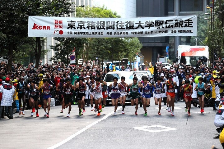 記念すべき100回目を迎えた箱根駅伝。大会を彩ってきた名ランナーのCMが大きな話題を呼んでいる。写真：JMPA