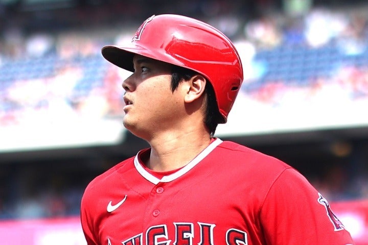 三冠王の本命候補に挙がったドジャースの大谷。23年にはエンジェルスで本塁打王に輝いている。(C)Getty Images