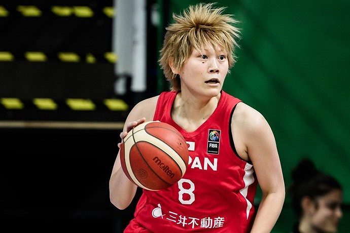 日本は今夜のカナダ戦で五輪切符を掴めるか。写真はセンターの高田真希(C)FIBA