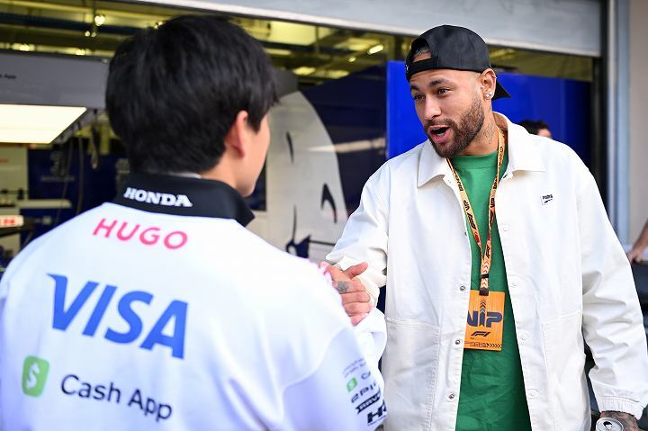 F１開幕戦バーレーンGPで角田裕毅とネイマールが対面！ (C) Getty Images