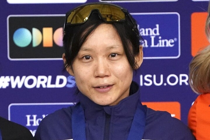 ストイックな性格で知られる高木。今シーズンも力強い滑りで観衆を魅了し続けた。写真：アフロ