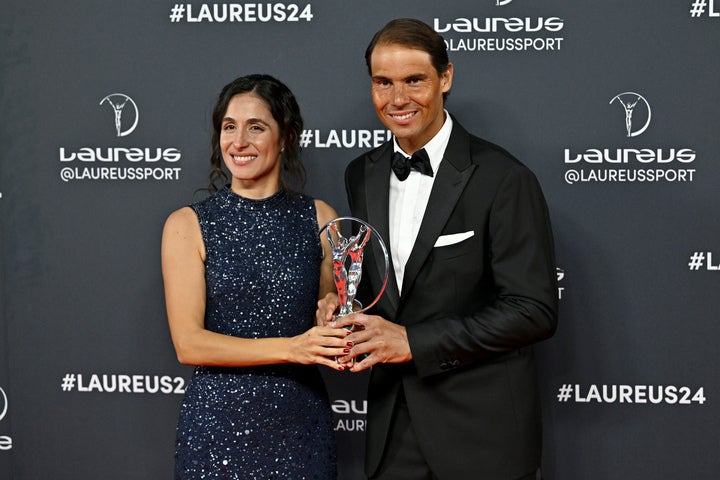 スポーツ貢献賞には「ラファ・ナダル財団」が選出。ナダルは夫人と共に授賞式に姿を見せた。(C)Getty Images