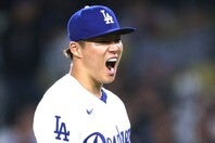 メジャー最長８イニングを投げ、今季４勝目を挙げた山本は雄叫びを上げた。(C)Getty Images