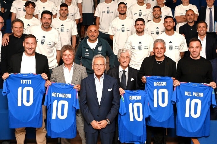 EURO2024に向けたイタリア代表合宿に“招集”されたリベラ、アントニョーニ、バッジョ、デル・ピエロ、トッティ。(C)Getty Images
