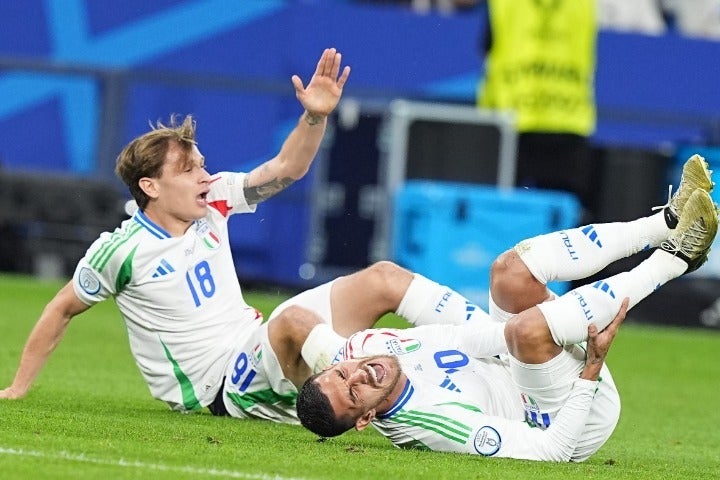 シュート数は20対４。イタリアはスコア以上の内容でスペインに完敗した。(C)Getty Images