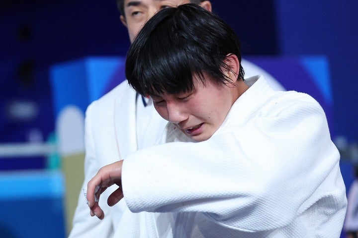 銅メダルに輝くも涙を浮かべる舟久保。写真：YUTAKA/アフロスポーツ