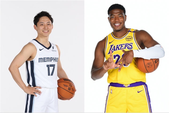 NBA６年目を迎えたレイカーズの八村とデビューが期待されるグリズリーズの河村。(C)Getty Images