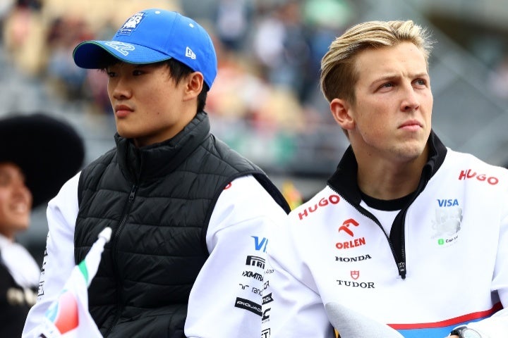 RBの角田（左）とローソン（右）。(C) Getty Images