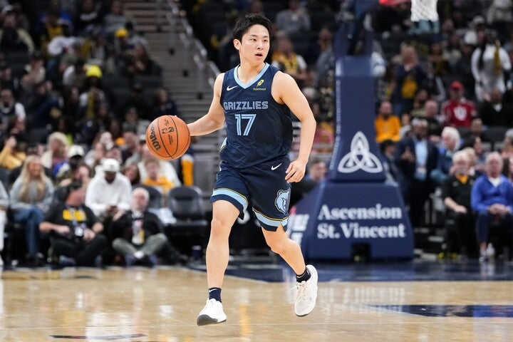 原選手はBリーグ出身の河村選手がNBA入りしたことで「よりもっとBリーグで活躍したいという気持ちが芽生えた」という。(C)Getty Images