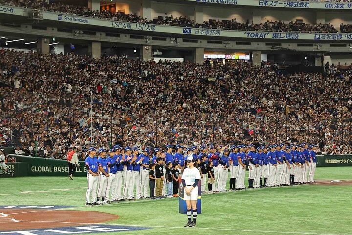 プレミア12の日本vs台湾の決勝に集まった大観衆。写真：梅月智史（THE DIGEST写真部）