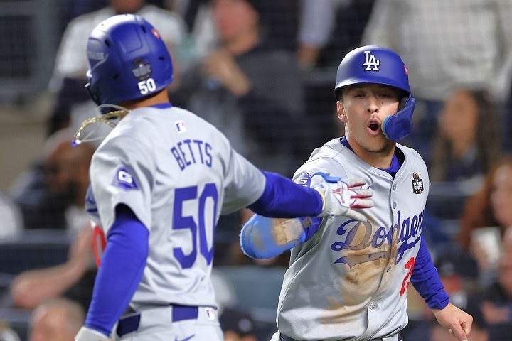 ベッツ（左）との出来事を振り返ったエドマン（右）。(C)Getty Images