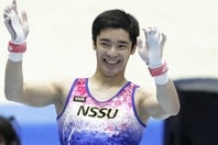 ジャイアンツU15ジュニアユースに特別レッスンを行なった白井さん。(C)Getty Images