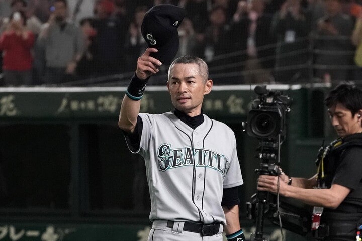 19年日本開幕戦での感動的な引退劇から５年あまり。ついにイチローがアメリカ野球殿堂に迎えられようとしているが、果たして日本で盛んに騒がれる「満票選出」は……？　(C)Getty Images