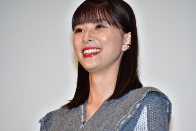 冬ドラで筋金入りのDeNAファンを演じている芳根京子さん。(C)Getty Images