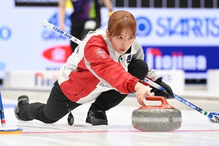 札幌国際大学のスキップを担う敦賀心羽子。(C)JCA/H.IDE