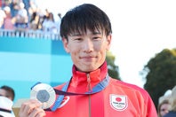 近代五種で銀メダルを獲得した佐藤。28年ロス五輪から新種目として馬術に代わり加わるオブスタクルについて話した。写真：YUTAKA/アフロスポーツ