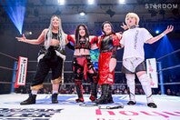 新たなユニット『Mi Vida Loca（ミ・ヴィダ・ロカ）』を組んだ４人。左から山下りな、鈴季すず、青木いつ希、鉄アキラ。写真：STARDOM