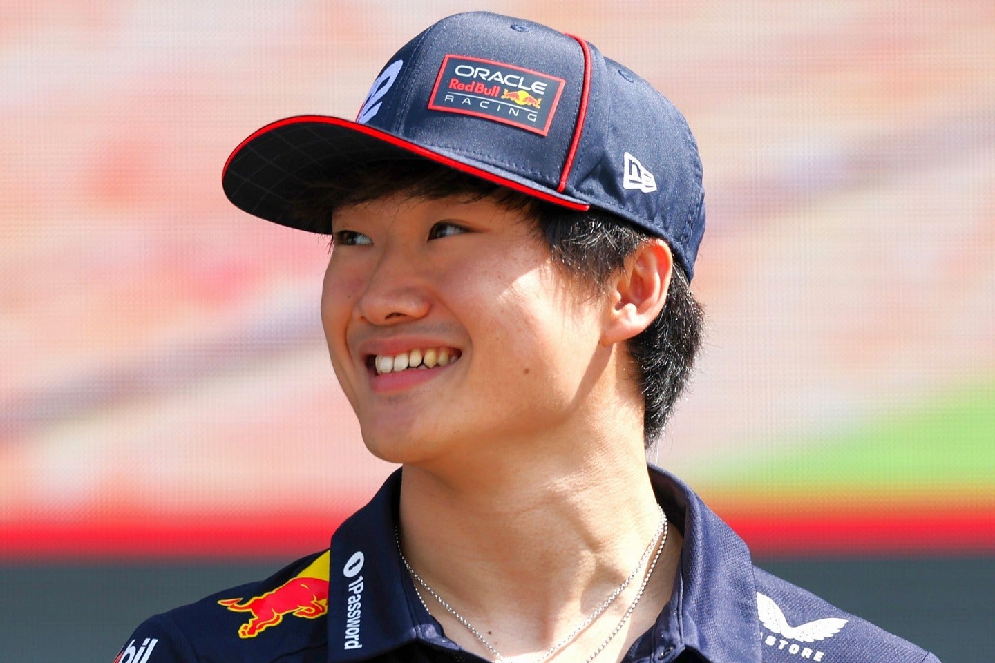 ハスレム氏と交流した角田。(C) Getty Images