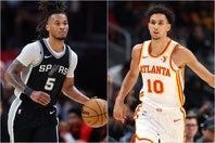 ドラフト１位のリザシェイ(右)を抑えて、スパーズのキャッスル(左)が今季の新人王に輝いた。(C)Getty images