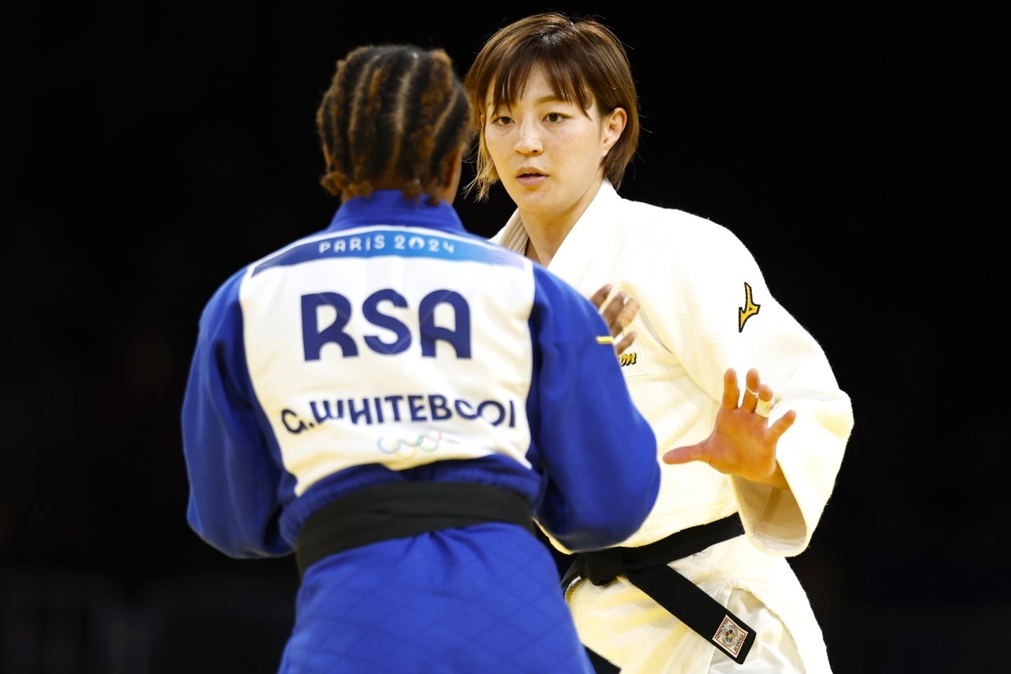 大好きなサウナでリフレッシュする様子を公開した角田。やはり目を引いたのは鍛え抜かれた極限ボディだ。(C)REUTERS/AFLO
