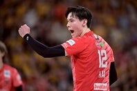 サントリーが愛知との接戦を勝ち、SVリーグ初代王者にリーチをかけた。写真：金子拓弥（THE DIGEST写真部）
