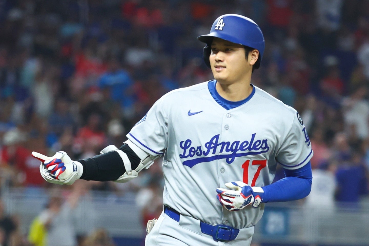 打った瞬間それと分かる一発を放った大谷。(C)Getty Images