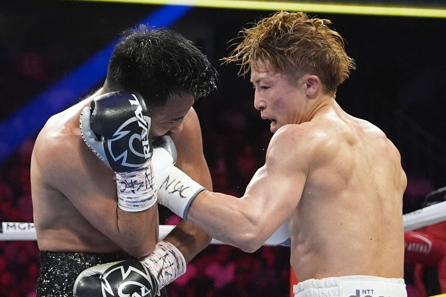井上は４年ぶりとなる米ラスベガス決戦をTKO勝利で飾った。写真提供：Prime Video　©NAOKI FUKUDA