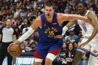 このシリーズ、ヨキッチのショット不振が気がかりだ。(C)Getty Images
