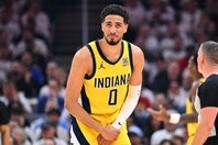 キャブズに先に王手をかけたペイサーズだが、選手やコーチを含め全員が気を引き締めている。(C)Getty Images