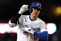 大谷は８回に３戦連発となる16号ソロ弾。MLBトップに浮上した。(C) Getty Images