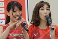 注目度ナンバー１の野中との２ショットを公開した大林さん。写真：福冨倖希