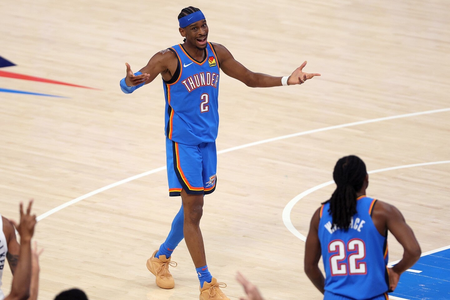 ４勝１敗でウルブズを圧倒したサンダーが、2012年以来のファイナル進出を決めた。(C)Getty Images