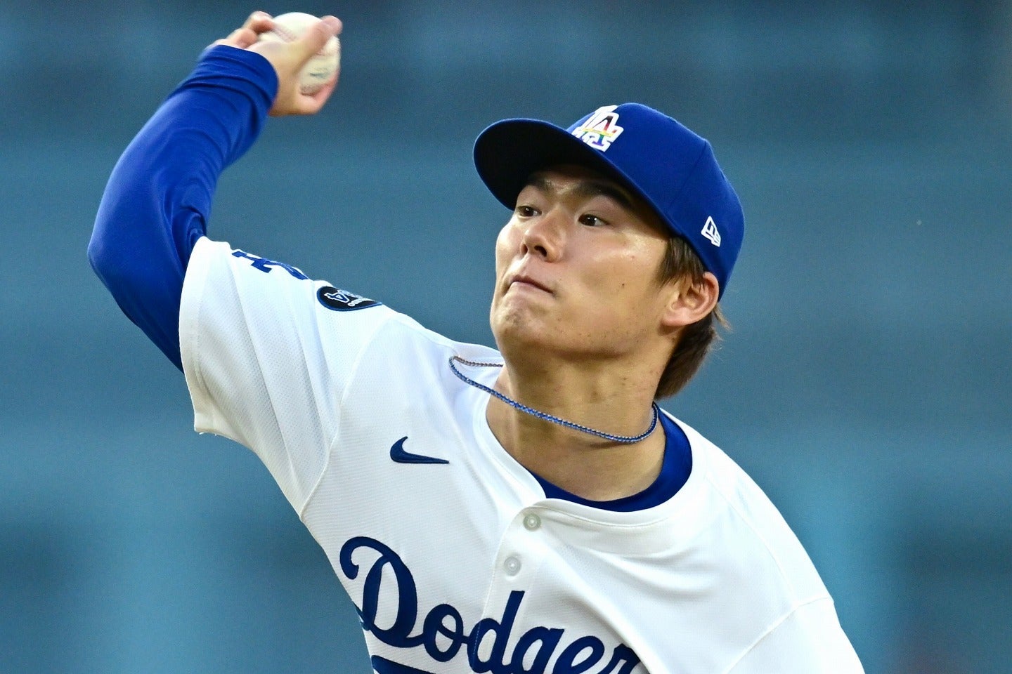 4回2/3で自己ワースト5四球＆同タイ5失点で今季5敗目を喫した山本。(C)Getty Images