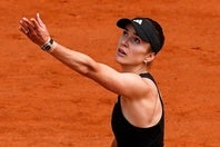 スビトリーナがビキニ姿を披露。束の間の休息を満喫しているようだ。（C）Getty Images