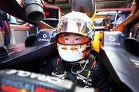 SC中の他車の追い抜き行為に無線で本音を語った角田。(C)Getty Images