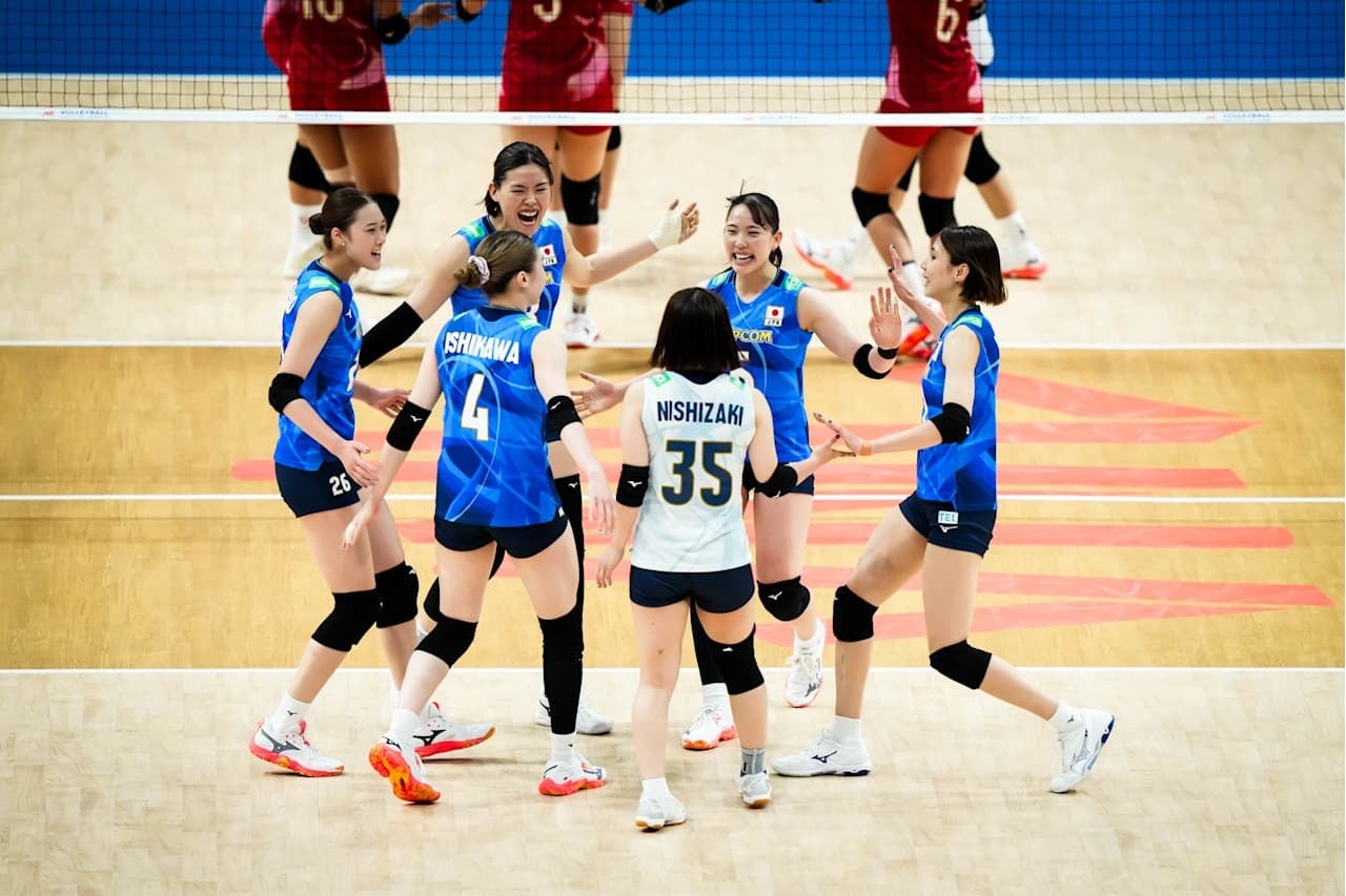 タイの速い攻撃に苦戦するも勝利した日本。(C)Volleyball World
