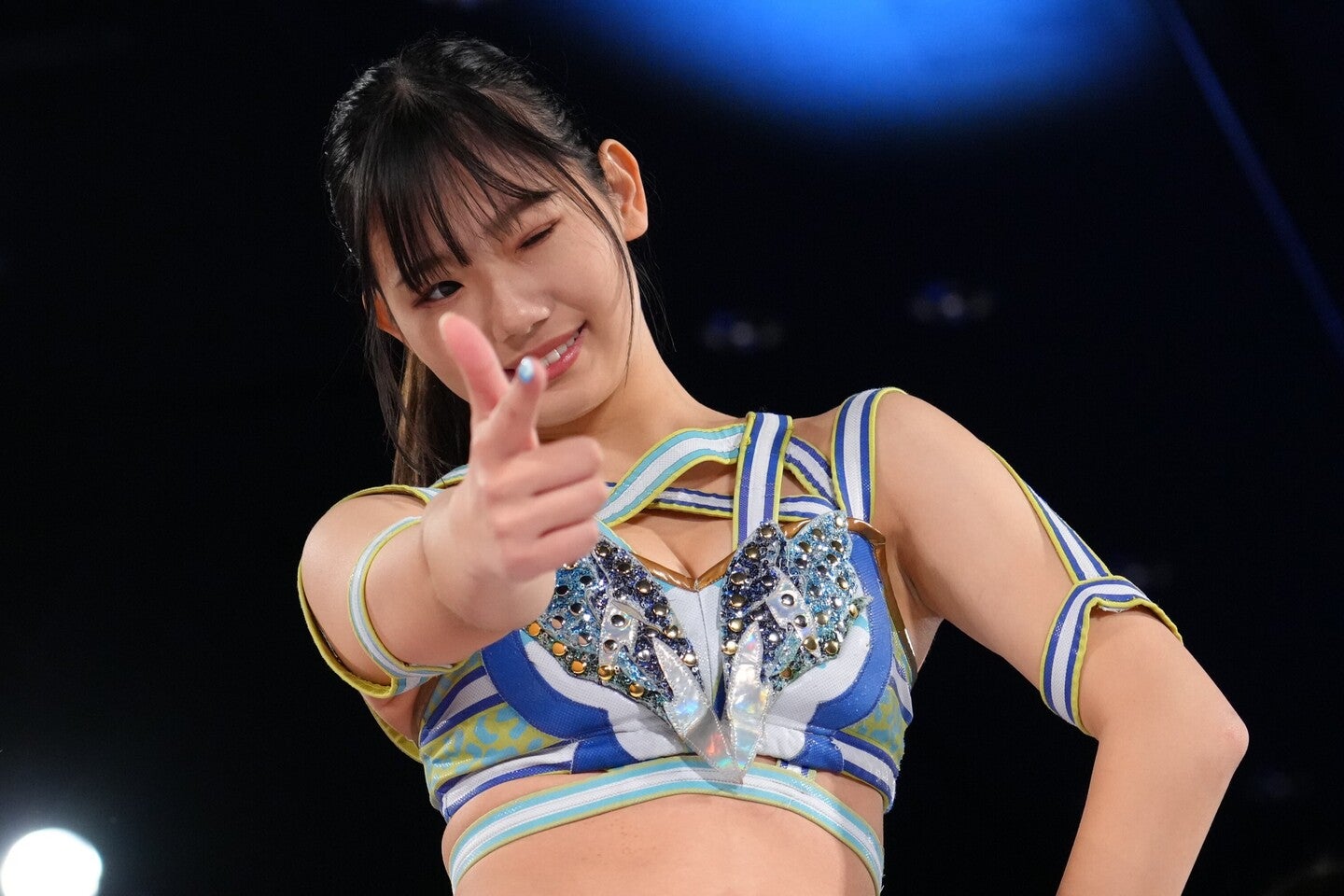 ギャルになる前の天咲。今回は銀髪にイメチェンした。写真：THE DIGEST写真部