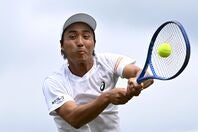 元世界８位のハチャノフとの３時間39分に及ぶ激闘を演じた望月慎太郎は、フルセットの末に敗れたものの自身が貫くテニスに大きな手応えを感じたようだ。(C)Getty Images