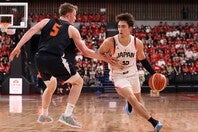 代表デビューを飾ったテーブス流河。平均年齢24歳の布陣で臨んだ日本だが、同じく若手主体のオランダに逆転負け。(C)Getty Images