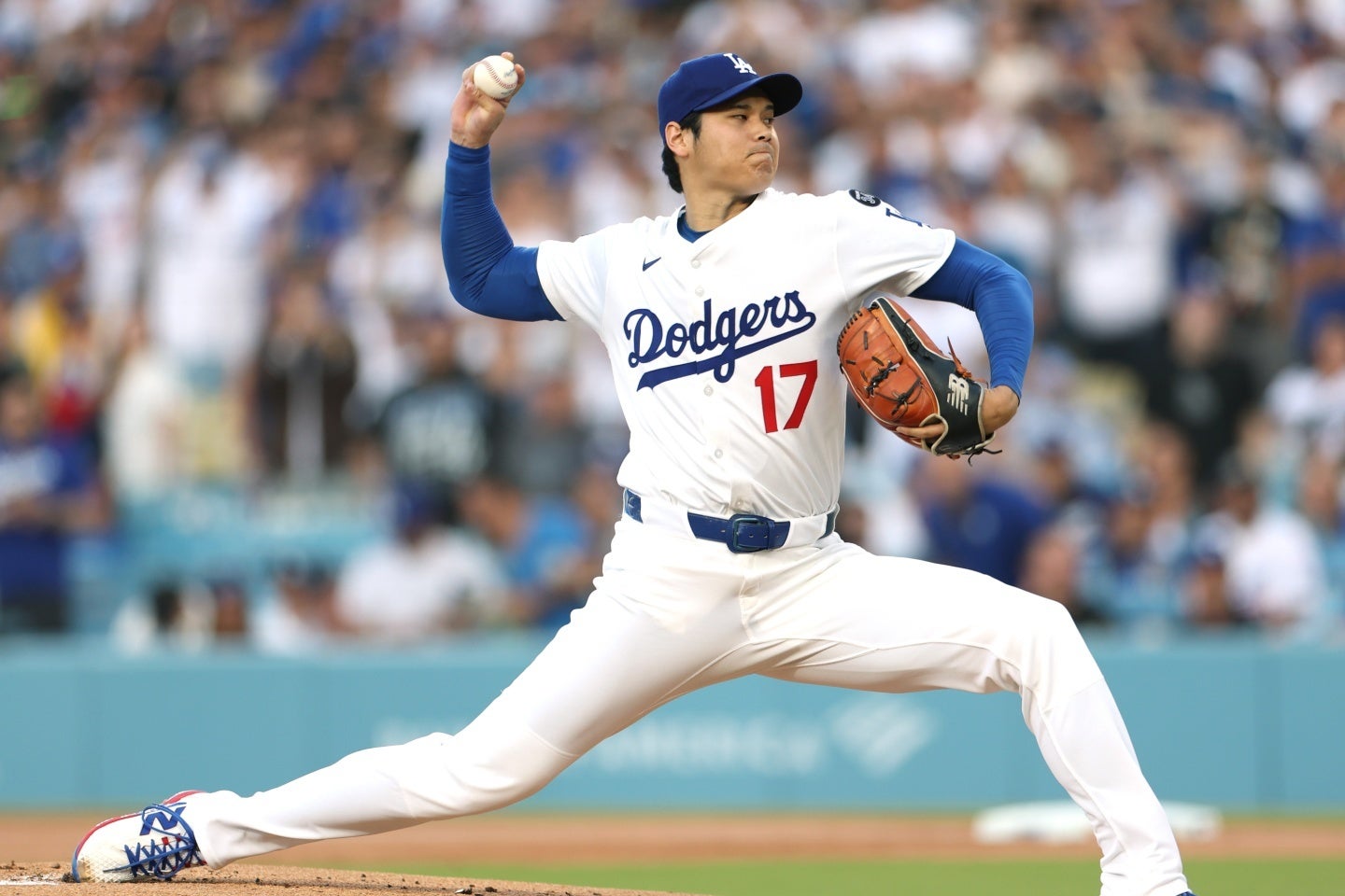 今季４度目の登板だった大谷。２回を１安打無失点で初の三者連続三振を記録した。(C)Getty Images
